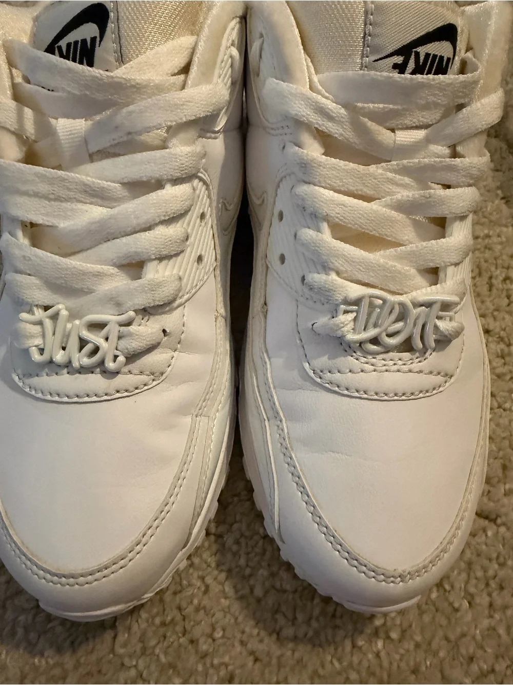 Nike Women's Air Max 90 SE